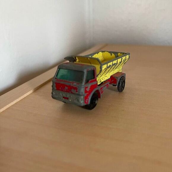 Vintage 60s Matchbox Lesney No. 70 Red Grit Spreading Truck Diecast Dump - Picture 2 of 10